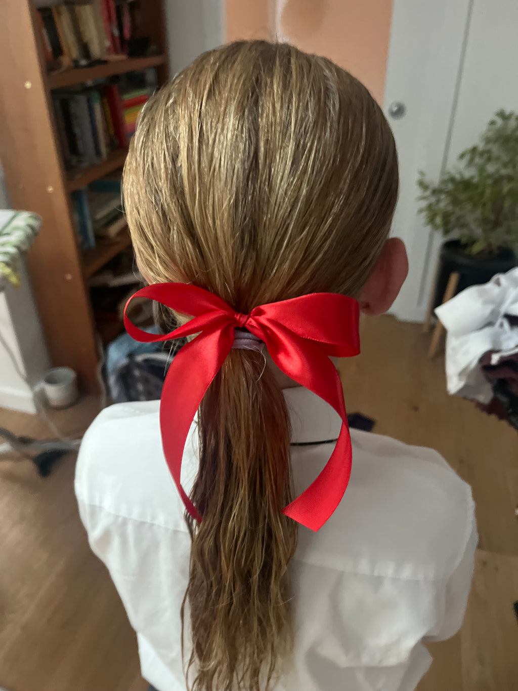 Hair bow