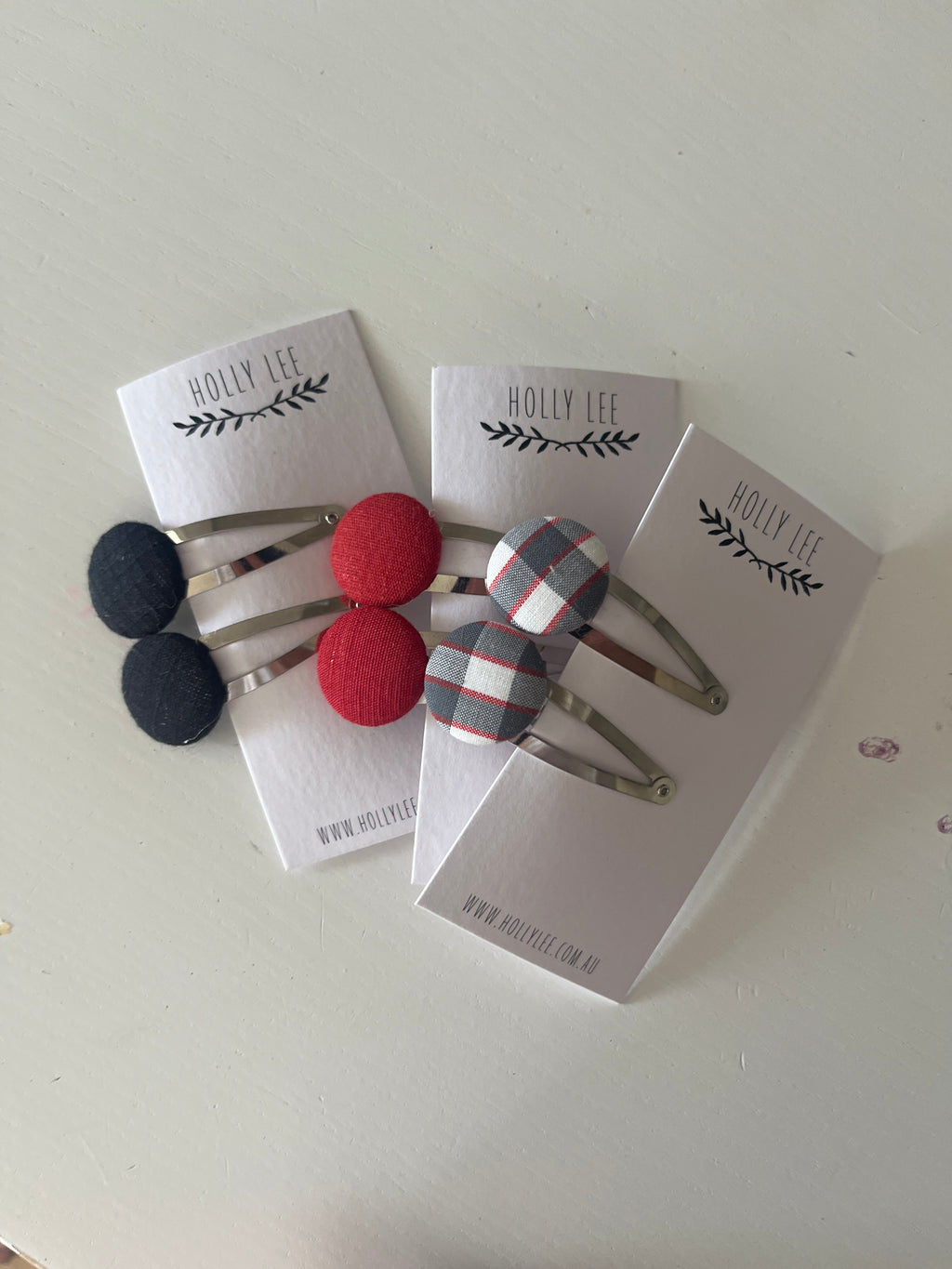 Set of two snap clips